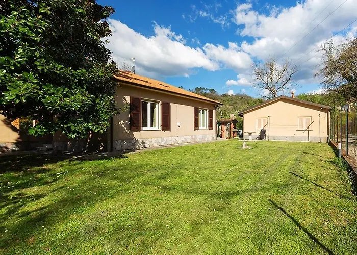 Casavacanze Azzurra * Sarzana